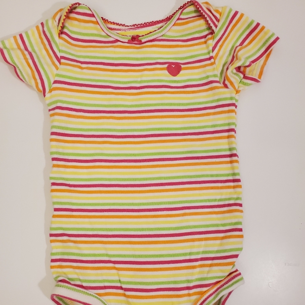 Carter's 18 month Bundle - Picture 5 of 6